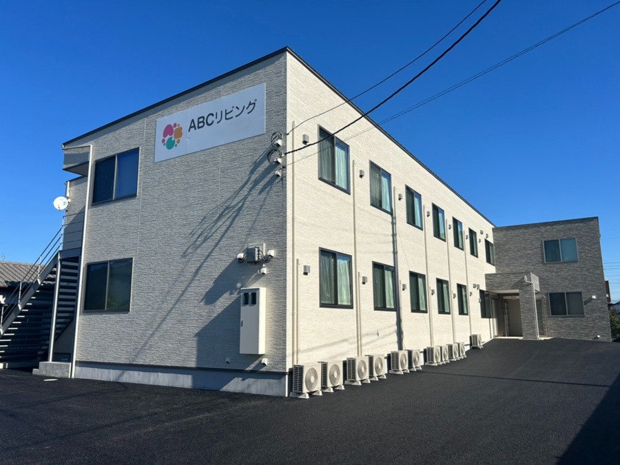 株式会社 アトラクションホールディングス|ABCリビング伊勢原下落合/介護福祉士/正社員/5012f6A1