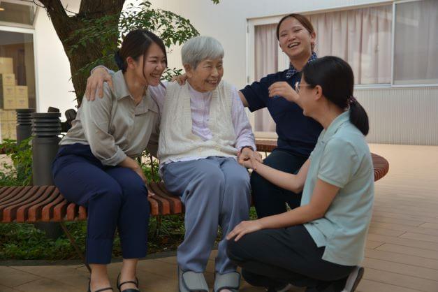 社会福祉法人すこやか福祉会|【入職お祝い金あり！】【医療費補助など大手法人だからこその福利厚生充実】のデイサービスセンターみたて/送迎ドライバー/パート・アルバイト/中抜け/朝・夕どちらかだけでもOKです