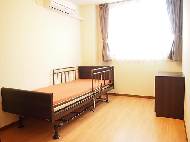 ヒューマンライフケア株式会社|【ヒューマンライフケア菅仙谷グループホーム】介護職員×正社員/gh012j09e01