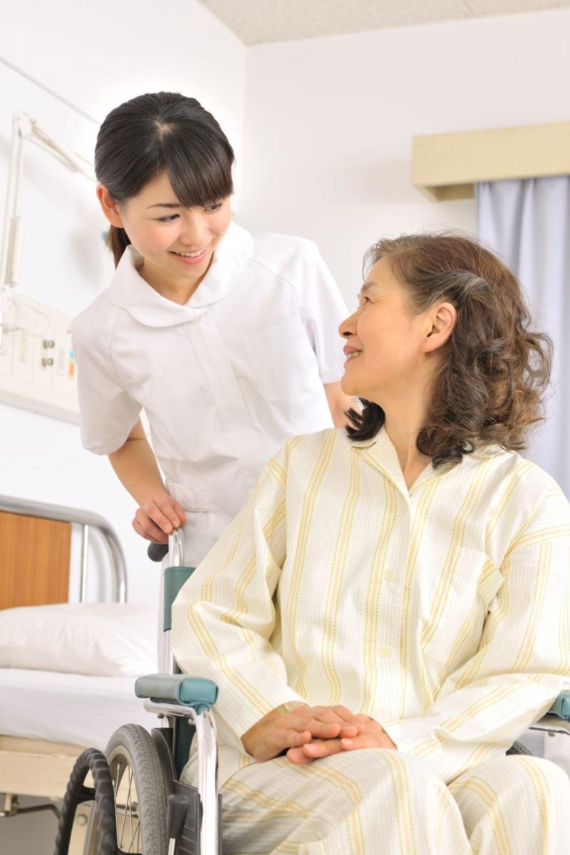 �����񔐁E������^���Ј���W�^���18���̃O���[�v�z�[���@�������炵���P����z�[����ڎw���ā�