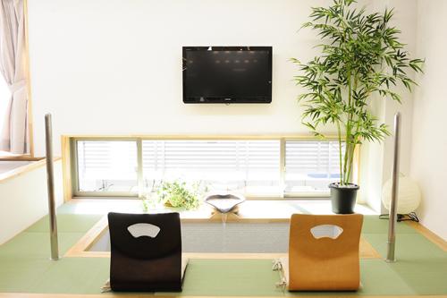 ヒューマンライフケア株式会社|【ヒューマンライフケア太閤の湯】介護職員×パート/ds043j09e03