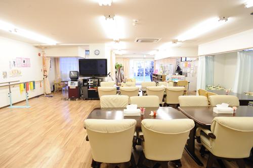 ヒューマンライフケア株式会社|【ヒューマンライフケア宝塚の湯】生活相談員×正社員/ds090j04e01