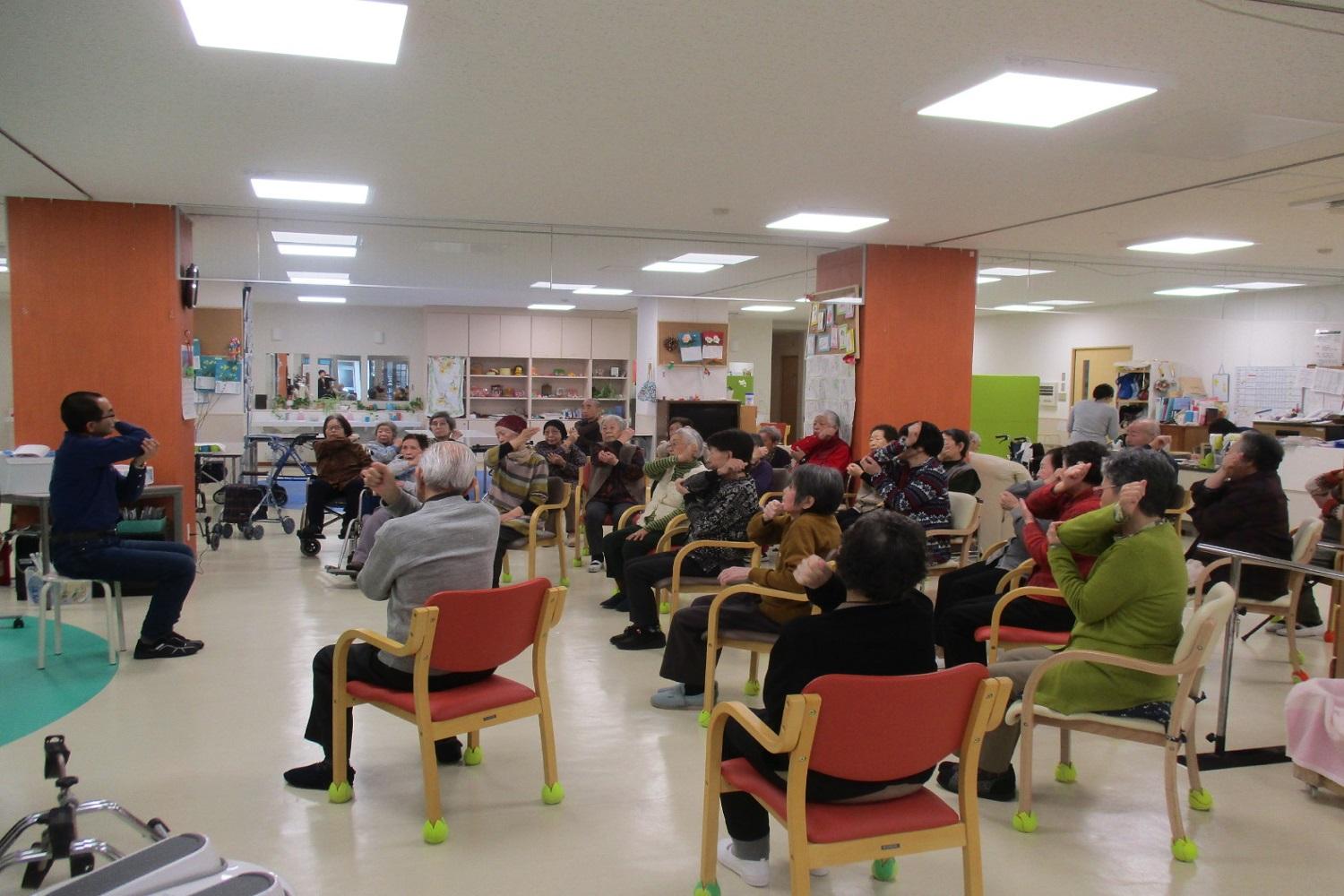 社会福祉法人にんじんの会|デイホームにんじん・立川