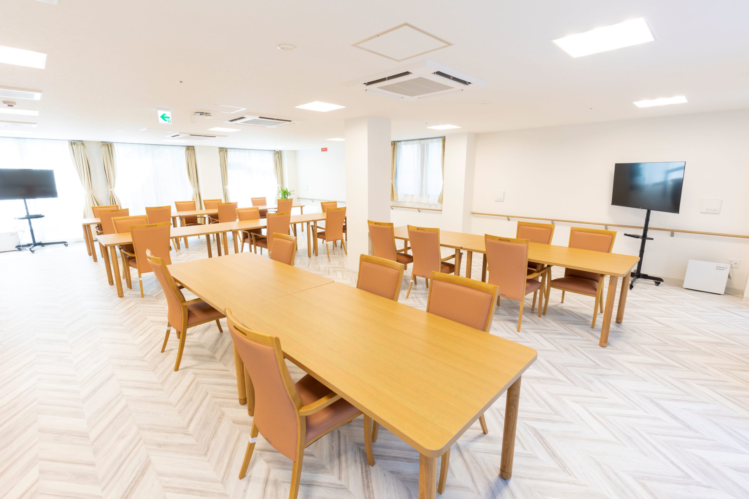 株式会社ライフケア・ビジョン|はっぴーらいふ茨木宿川原町