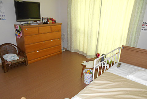 株式会社ライフサポートひまわり|サービス付き高齢者向け住宅　こころあん花原【204】