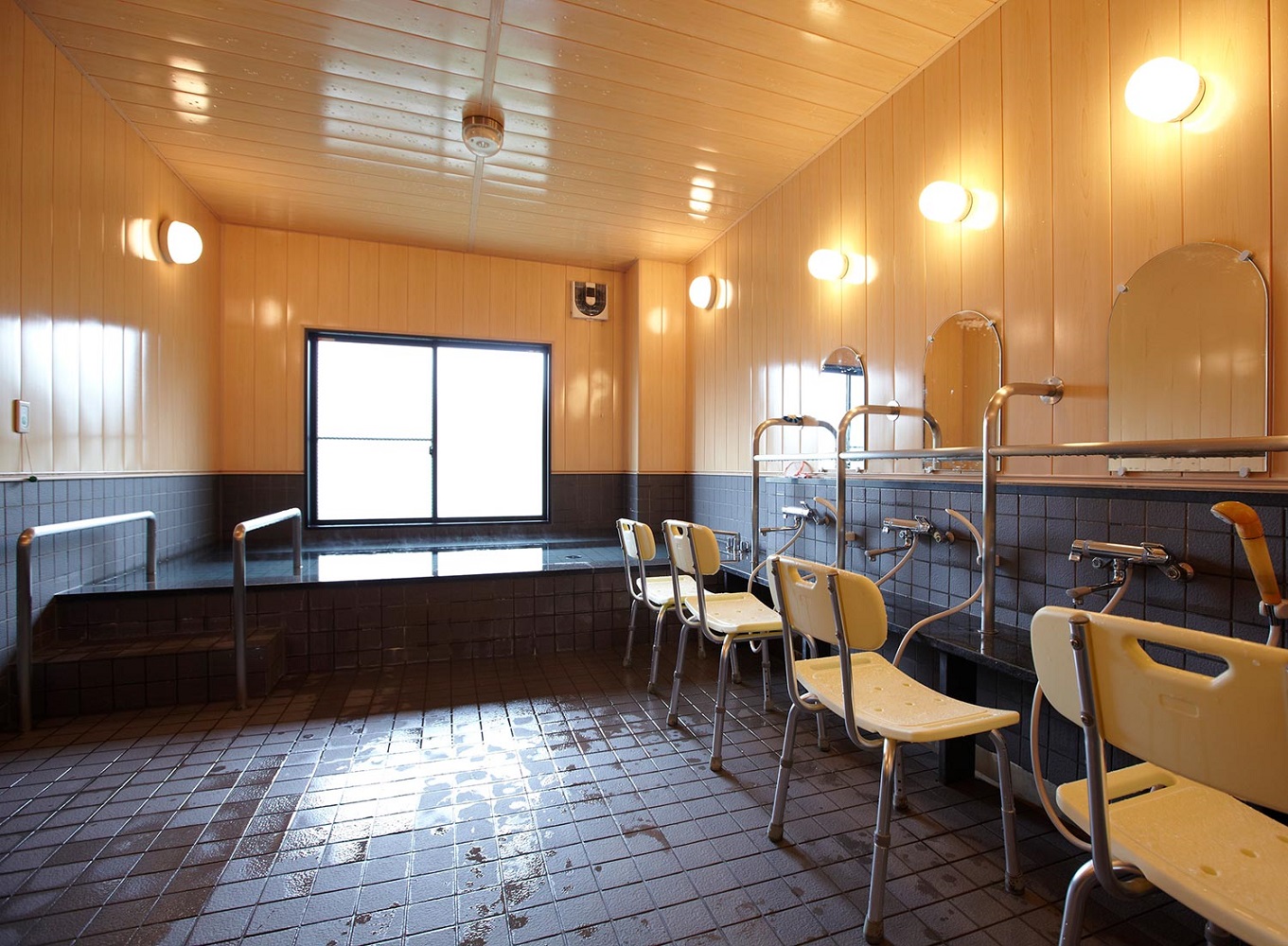 社会福祉法人恩徳福祉会|ショートステイフローレンス