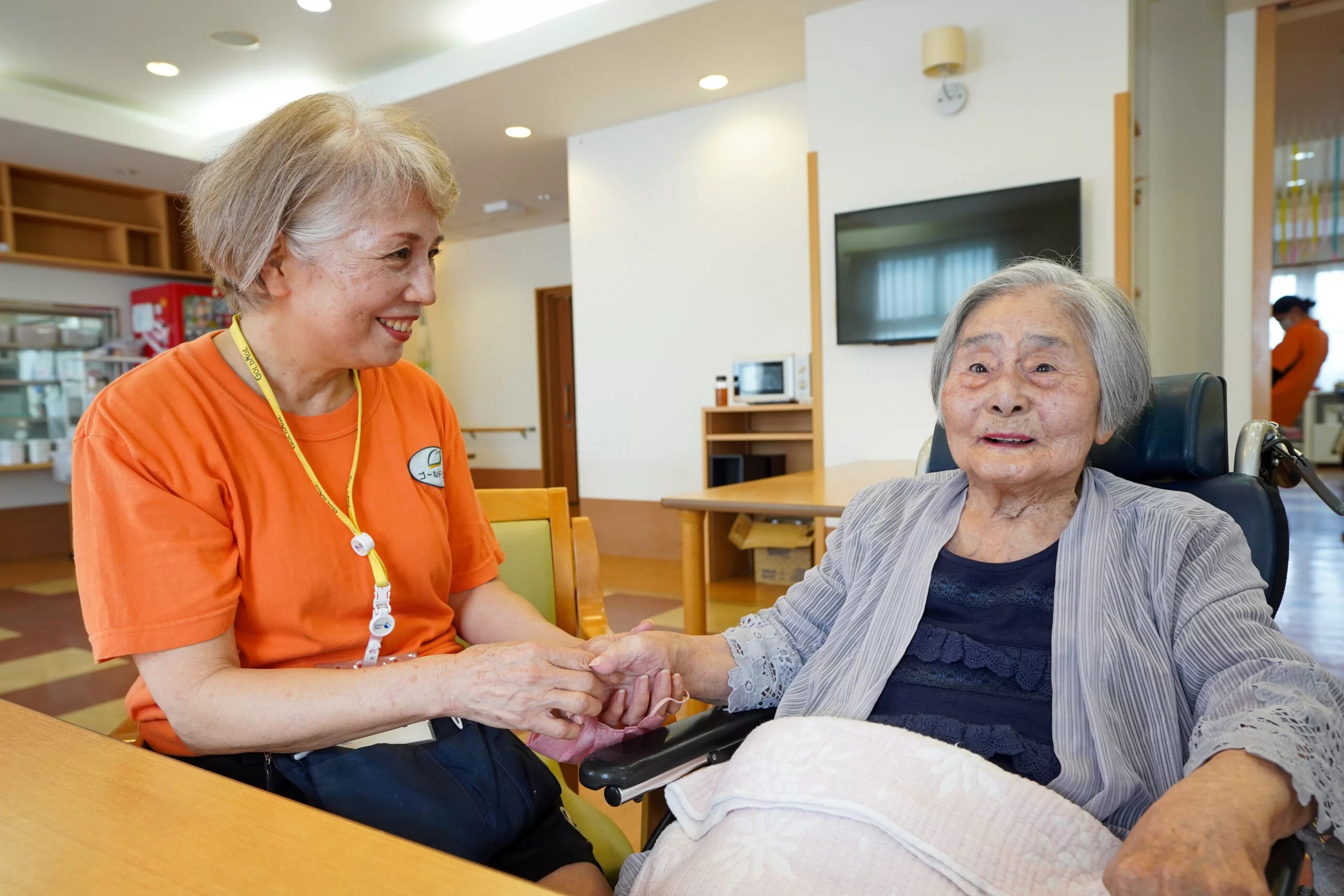 ゴールドエイジ株式会社|ゴールドエイジエクラ（サービス付き高齢者向け住宅）