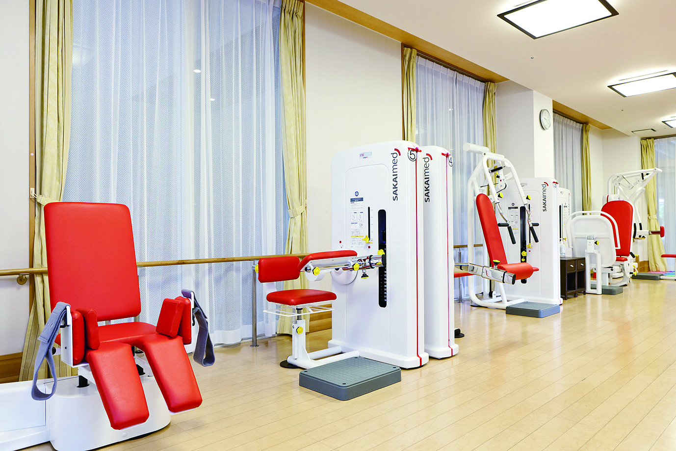 洛和会ヘルスケアシステム|通所リハビリテーション　洛和デイセンターサラサ