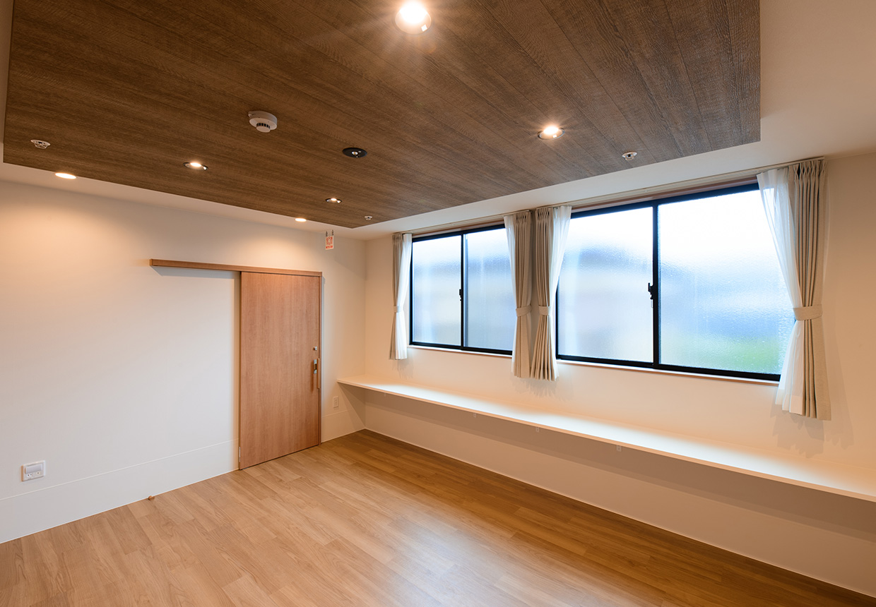 株式会社AMATUHI|AMANEKU狭山中央（日中型）