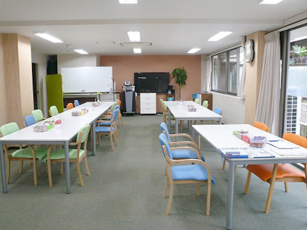 株式会社ひばりケア／デイサービスセンターひばり福寿苑