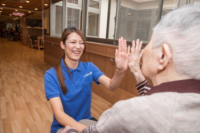 社会福祉法人貞徳会／特別養護老人ホーム川名山荘