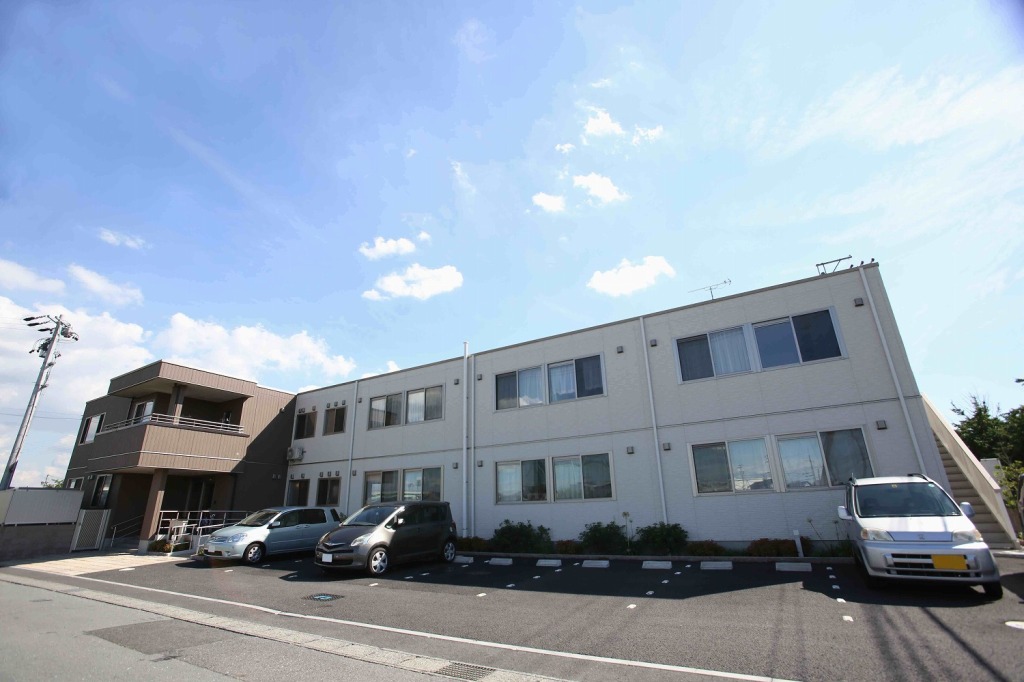 株式会社寿々/ナーシングホーム寿々