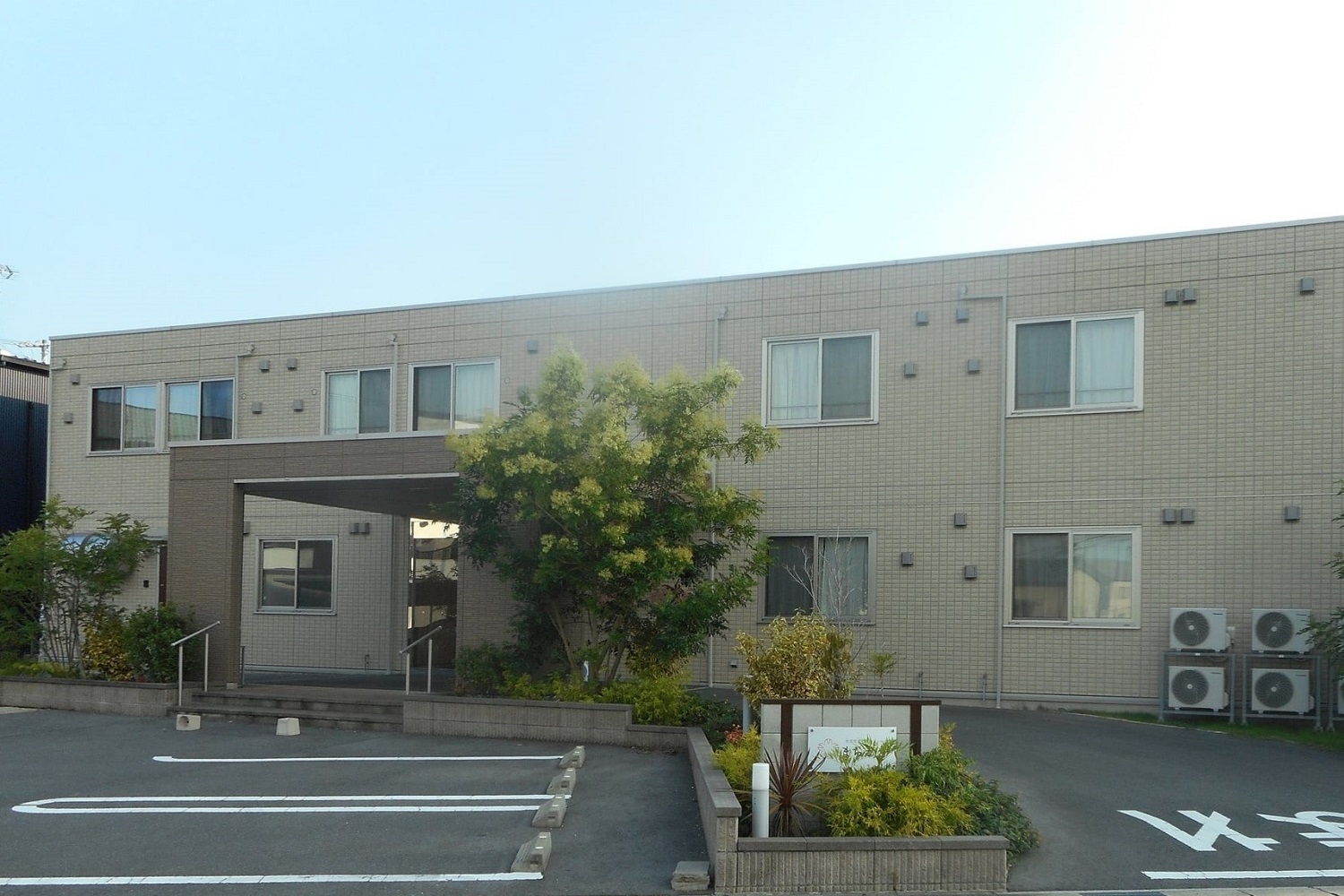 有限会社高良／住宅型有料老人ホームまちかど