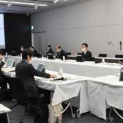 無資格の介護職に認知症研修を義務化　正式決定　介護のルール見直しへ