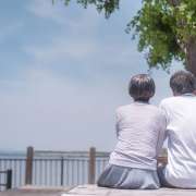 介護休業中の収入減を軽減！「介護休業給付」とは