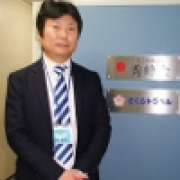 採用する人・しない人-「秀峰会」取材 第1回 | 介護求人ナビ