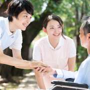 介護職の賃上げ「補助金」に関するQ&A発表　他職種への配分、4月以降オープン事業所への対応など