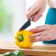暑い日は食中毒にも注意！調理中・保存・お弁当で気を付けるポイントは？