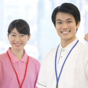 10月1日、 介護報酬・診療報酬、 臨時改定：処遇改善策 全額国費から保険財源に切替