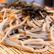 3月4日は何の日？ | 雑学とクイズで脳トレ・高齢者レク