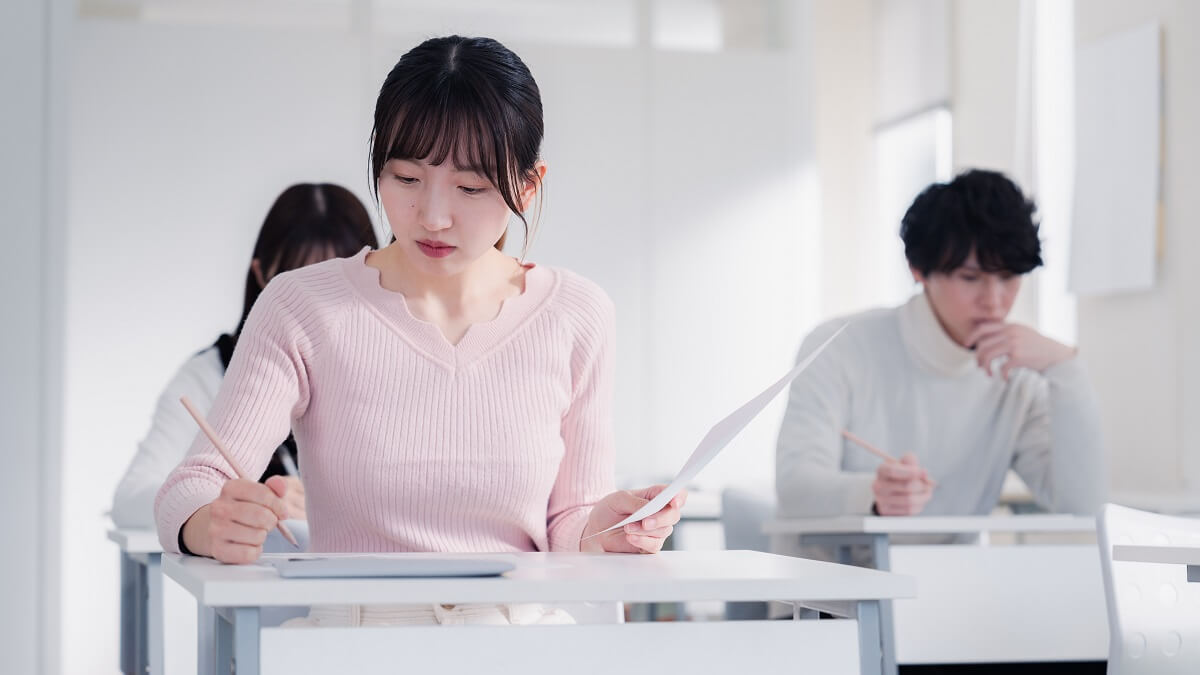 試験内容