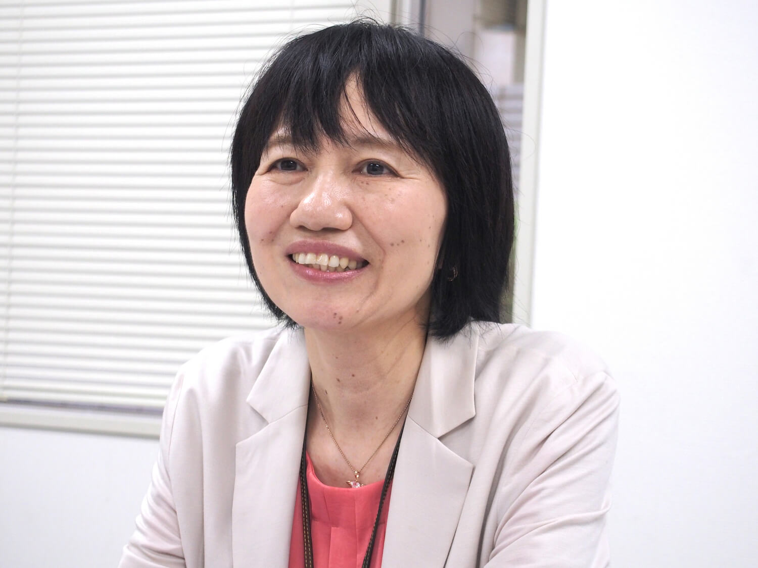 お話を伺った事業推進部課長・庄司京美さん。商社の営業から介護業界に転職し、様々な事業所の立ち上げを担当。2004年、東京海上日動ベターライフサービスに転職し、2012年からは採用推進責任者として活躍中。